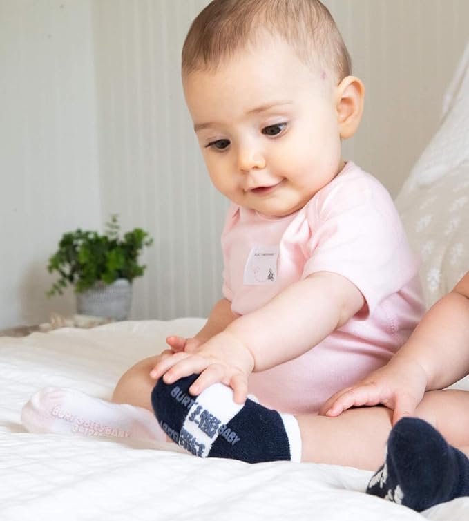 Burt's Bees Baby Baby Girls' Ankle Socks with Non-Slip Grips (6-Pack)
