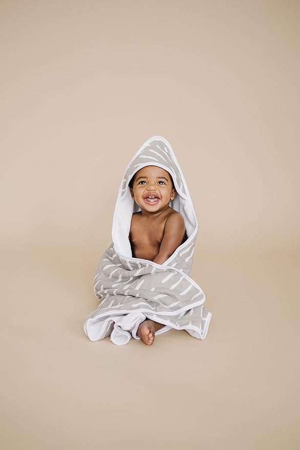 Mebie Baby Muslin Hooded Towel, Grey Dash, Cute Hooded Baby Bath Towel for Newborn, Infant & Toddler, Modern Baby Towels and Washcloths for Boy & Girl, Floral & Pattern Hooded Baby Towels