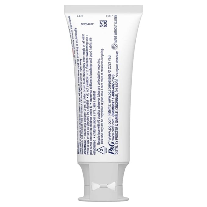 Crest 3D White Toothpaste Radiant Mint, 2.7 Oz (76g) - Pack of 3