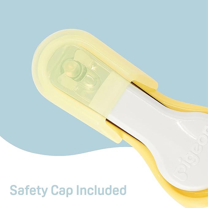 Pigeon Baby Nail Clipper with Splatter Proof Case for 9+ Months