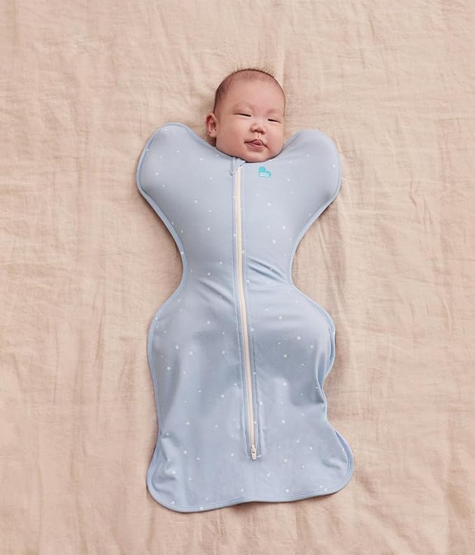 Love to Dream Swaddle Up Original, Arms Up Position, Light and Ultra Breathable Cotton - Wearable Blanket - 1.0 TOG - (20-24°C) Ideal for Moderate Temps (Twinkle Powder Blue, Medium, 6–8.5kg)