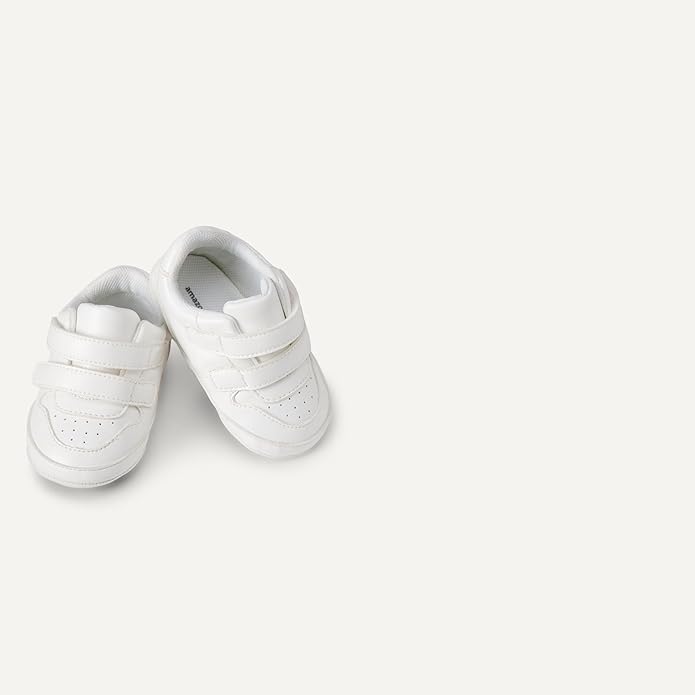 Amazon Essentials Unisex Babies' Hook & Loop Court Sneakers