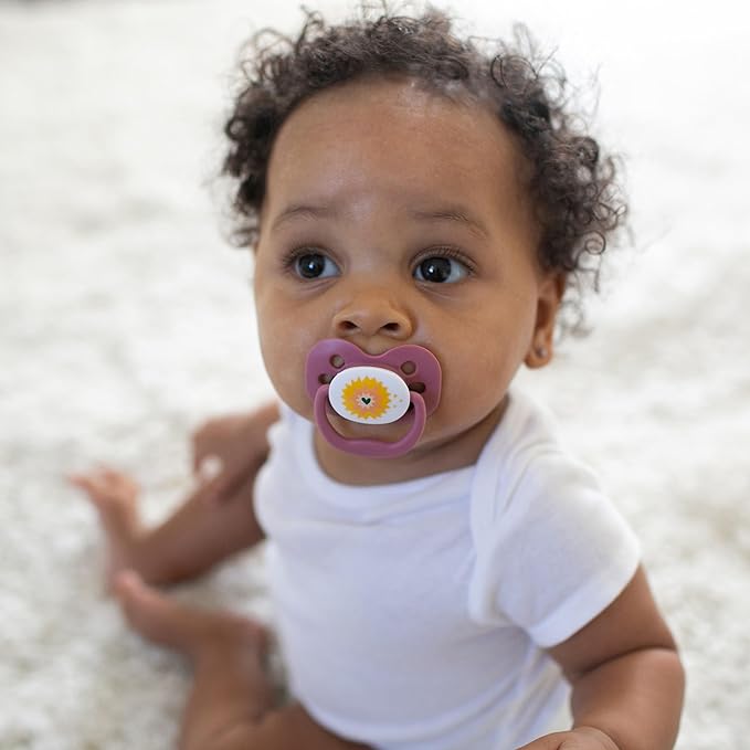Dr. Brown's Advantage Glow-in-The-Dark Baby Pacifier, Fully Symmetrical Soother with Soft Silicone Bulb, Lavender Love-Coral Ocean, 0-6m, BPA Free, 4 Pack
