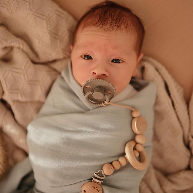 FRIGG Rope Natural Rubber Baby Pacifier | Made in Denmark | BPA-Free (Olive/Sage, 0-6 Months)