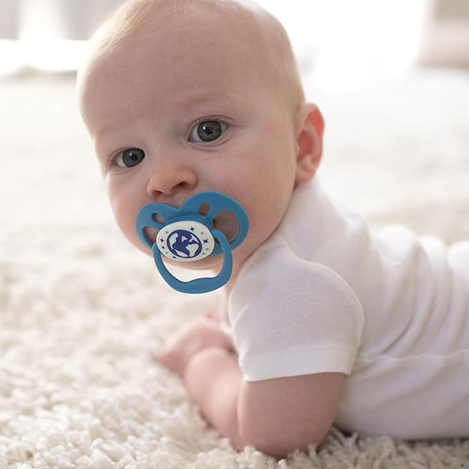 Dr. Brown's Advantage Glow-in-The-Dark Baby Pacifier, Fully Symmetrical Soother with Soft Silicone Bulb, Blue Nature, 6-18m, BPA Free, 2 Pack