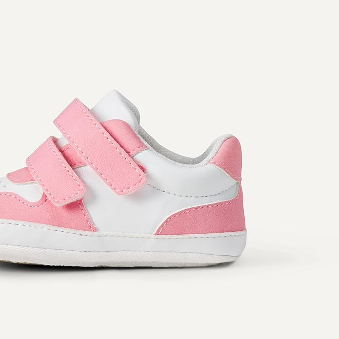 Amazon Essentials Unisex Babies' Hook & Loop Court Sneakers