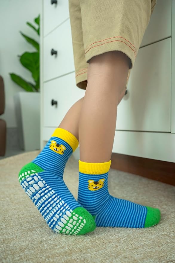 RATIVE Non Skid Anti Slip Crew Socks With Grips for Baby Infant Toddlers Kids Boys