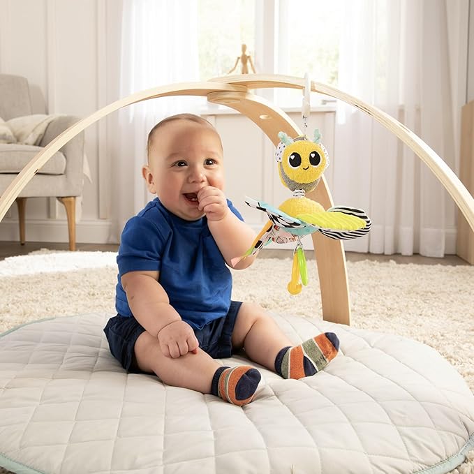 LAMAZE Clip On Car Seat and Stroller Toy - Buzzy The Bee - Crinkle Car Seat and Stroller Toys - Sensory Travel Toys for Babies - Infant Toys Ages 0 Months and Up