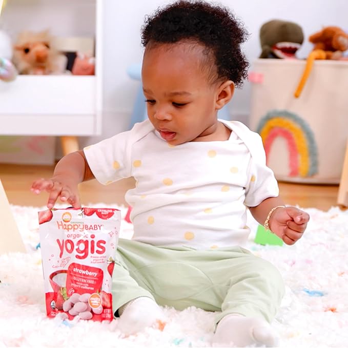 Happy Baby Organics Baby Snacks, Greek Yogis, Freeze Dried Yogurt & Fruit Snacks, Gluten Free Snack for Babies 9+ Months, Strawberry & Banana, 1 Ounce (Pack of 2)