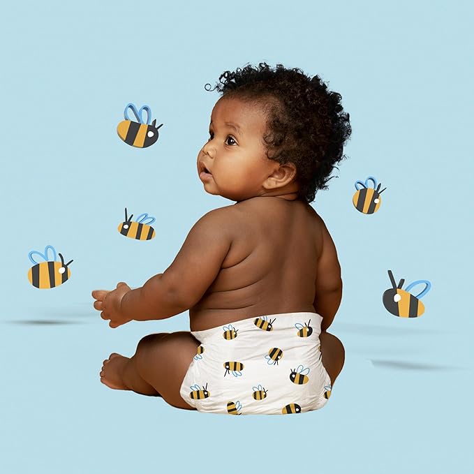 Hello Bello Premium Diapers Size 4 (22-37 lbs) Busy Bees Designs, 21ct Jumbo Pack