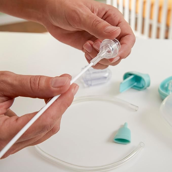 Safety 1st Baby’s 1st SneezyWeezy Kit, BoogEase Nasal Aspirator, 3-in-1 Digital Thermometer, Fuss Free Medspoon, Infant Healthcare Set, Easy-Clean Snot Sucker, Medicine Feeding Spoon