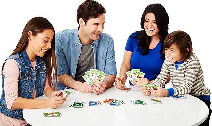 Mattel Games Skip-Bo Card Game in Storage & Travel Tin for Kids, Adults & Families, Color Blind Accessible Deck for 2 to 6 Players