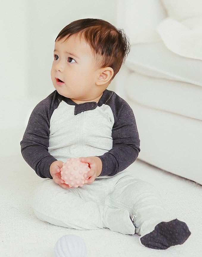 VAENAIT BABY Infant Toddler Boys Girls Modal Cotton Footed Pajamas One-Piece Romper Sleep and Play 0M-2T