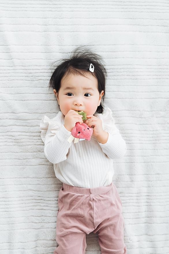 Pearhead Baby Veggie Teether Toy - Plush Turnip with Soft BPA-Free Silicone, Crinkle Sound Easy-to-Hold Teething Ring for Babies Ages 0 Months+, Stocking Stuffers for Newborns, Baby Christmas Gift
