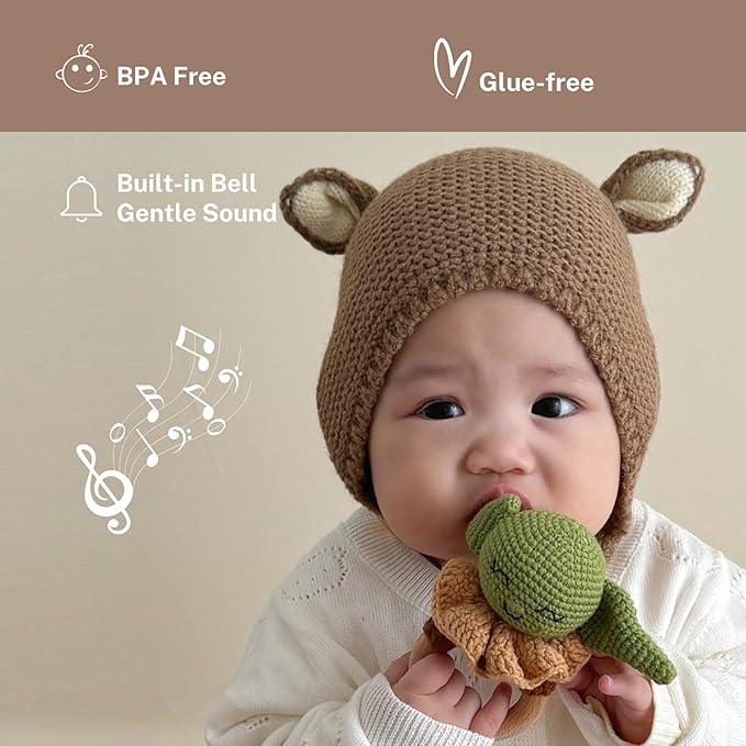 DICHA Wooden Baby Rattle-Crochet Baby Rattle- Infant Rattle Sensory Development Wooden Toys Set-Includes Beech Wooden Teething Ring- Baby Teether Green Alien Style