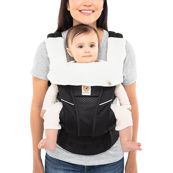 Ergobaby Drool Pad & Bib for Baby Carrier, Natural