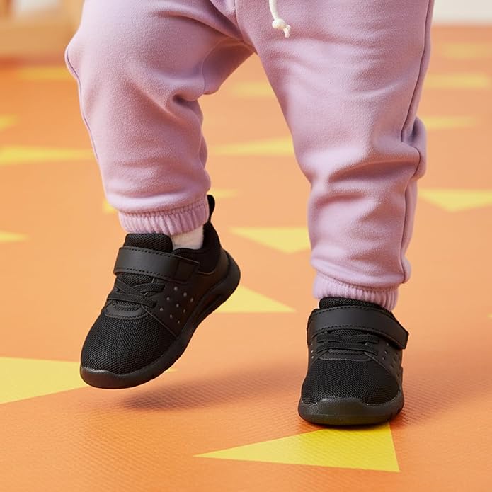 MORENDL Toddler Baby Shoes 0-4 Years Boy Girl Lightweight Breathable Non-Slip Sports Sneakers Running Walking Tennis Barefoot Shoes