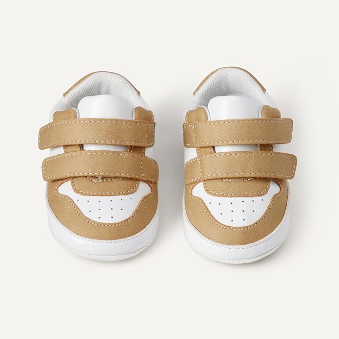 Amazon Essentials Unisex Babies' Hook & Loop Court Sneakers