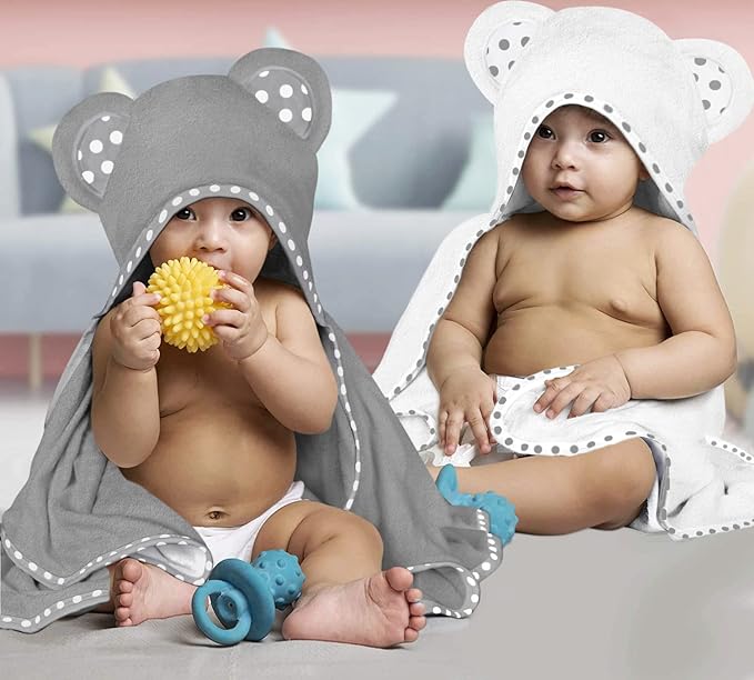 Set of 2 Hooded Baby Towels – White and Grey – Luxurious, Large and Super Absorbent – 30 x 30 Inch – Soft and Suitable for Infants, Toddlers and Kids – 400 GSM