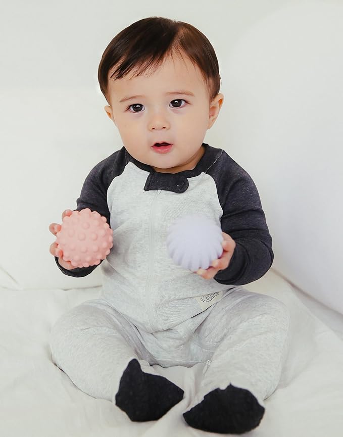VAENAIT BABY Infant Toddler Boys Girls Modal Cotton Footed Pajamas One-Piece Romper Sleep and Play 0M-2T