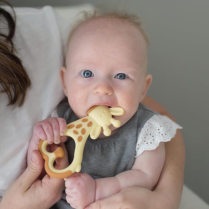 Dr. Brown's Ridgees Giraffe, Massaging Baby Teether, Designed by a Pediatric Dentist, BPA Free, 3m+ (Pack of 2)