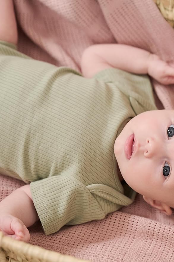 MORI Baby Short Sleeve Unisex Bodysuit with Envelope Neck and Nickel Free Poppers - Viscose from Bamboo and Cotton Blend