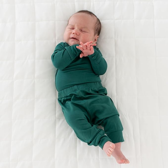 KYTE BABY Soft Bamboo from Rayon Long Sleeve Unisex Bodysuit, 0-24 Months