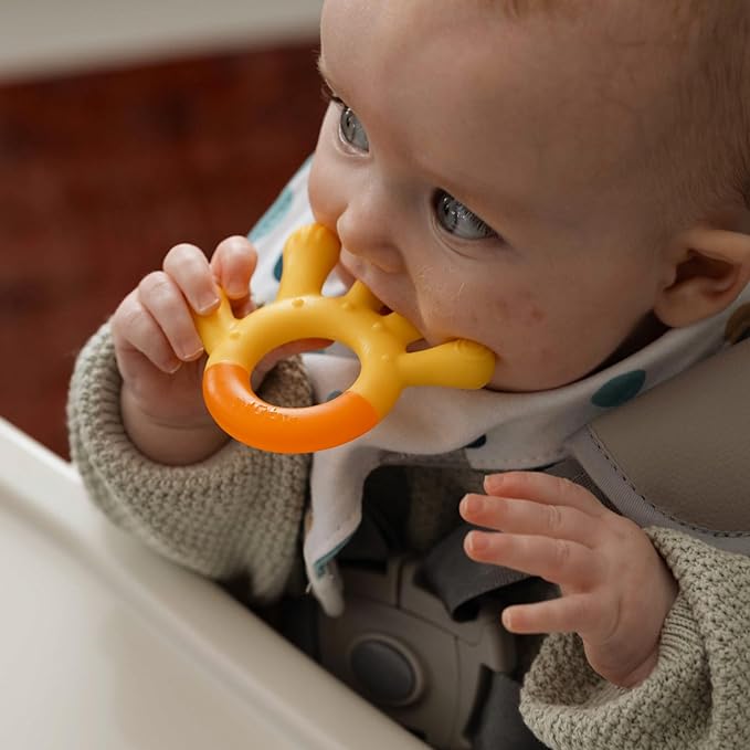 Nuby Three Step Teether Set, 3m+ | Soft and Hard Teething Surfaces (Pack of 6)
