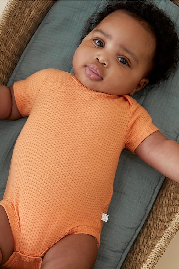 MORI Baby Short Sleeve Unisex Bodysuit with Envelope Neck and Nickel Free Poppers - Viscose from Bamboo and Cotton Blend