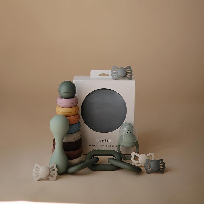 mushie Silicone Baby Links Teether Toy (Dried Thyme)