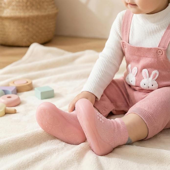 Hstyle Baby Sock Shoes Toddler Walking Shoes Infant Non-Slip Slippers Soft Rubber Sole Sneakers for Baby Boys Girls