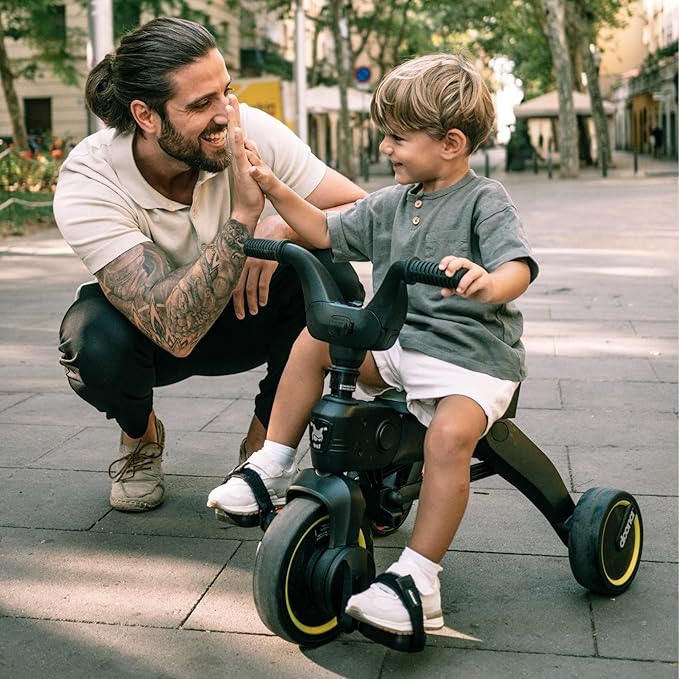 Doona Liki Trike S3, Desert Green - 5-in-1 Compact, Foldable Tricycle - Suitable for Toddlers 10 to 36 Months