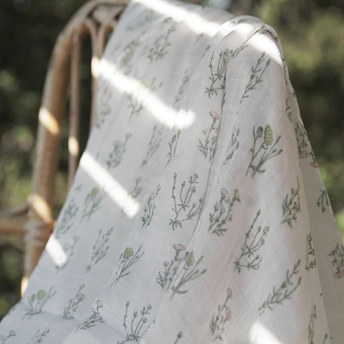aden + anais Silky Soft Swaddle Blanket, Boutique Muslin Blankets for Girls & Boys, Baby Receiving Swaddles, Ideal Newborn & Infant Swaddling Set, Perfect Shower Gifts, 3 Pack, French Floral