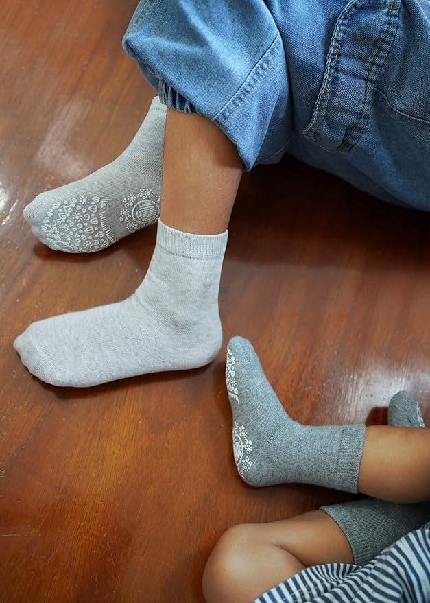 RATIVE Non Skid Anti Slip Crew Socks With Grips for Baby Infant Toddlers Kids Boys