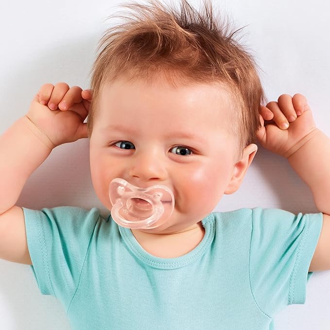 Chicco PhysioForma Silicone Orthondontic Pacifier, 0-6m | 100% Soft Silicone | Supports Breathing & Oral Development | Satin-Textured Nipple | Includes Sterilizing Case | BPA Free | Clear, 4pk