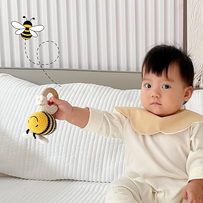 DICHA Crochet Bee Baby Rattle - Sensory Toy for Babies - Ideal for Baby Shower - Includes Beech Teething Ring