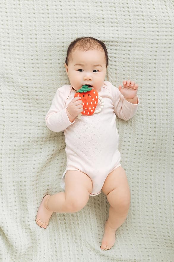 Pearhead Crinkle Plush Baby Teether, Adorable Strawberry Sensory Toy with BPA-Free Silicone Beaded Ring, Gentle Sound and Soft Fabric for Teething Pain Relief, Infant Rattle for Newborns 0+ Months