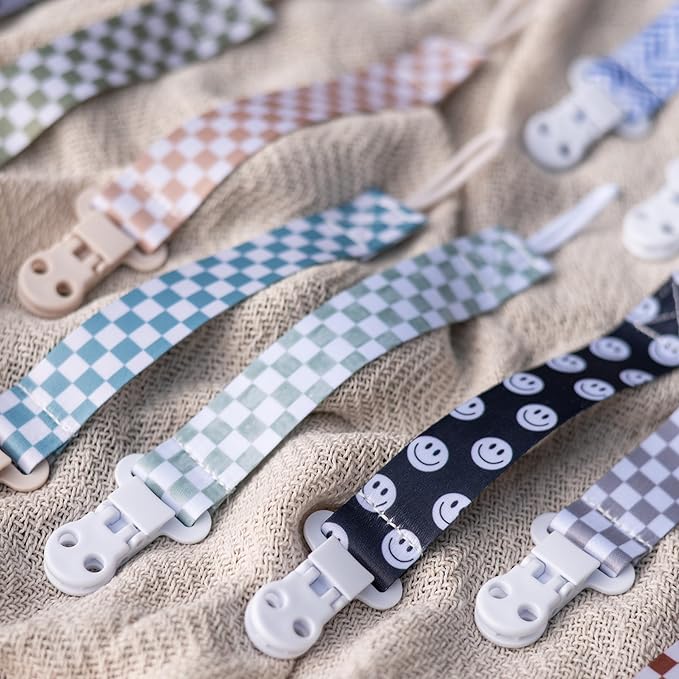 Stadela Baby Fabric Pacifier Clip Holder, Plastic Clip, 4‑Pack, Woodland Pattern, Cedar Set