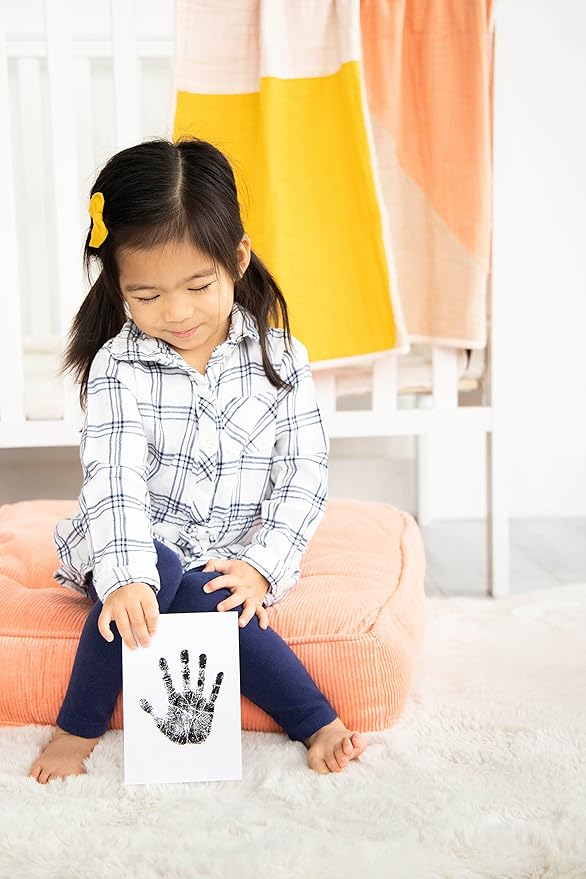 Pearhead M/L Clean-Touch Baby Ink Pad, No Mess Inkless Baby Safe Ink, DIY Handprint and Footprint Keepsake, Black, Medium/Large (Pack of 2)