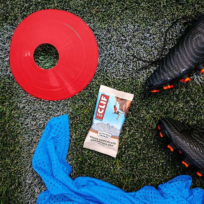 CLIF BAR - Energy Protein Bars - White Chocolate Macadamia Nut - Made with Organic Oats - Energy Bars - Non-GMO - (15 Pack)
